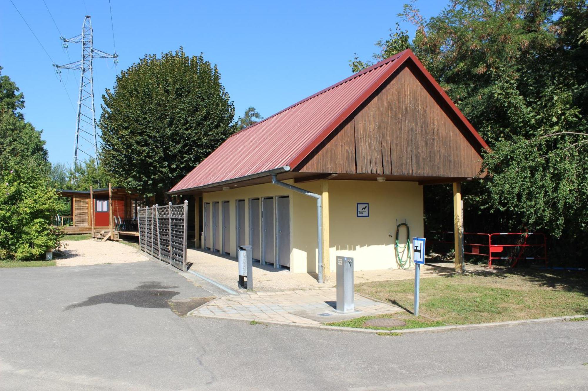 Camping Les Acacias Altkirch Eksteriør billede