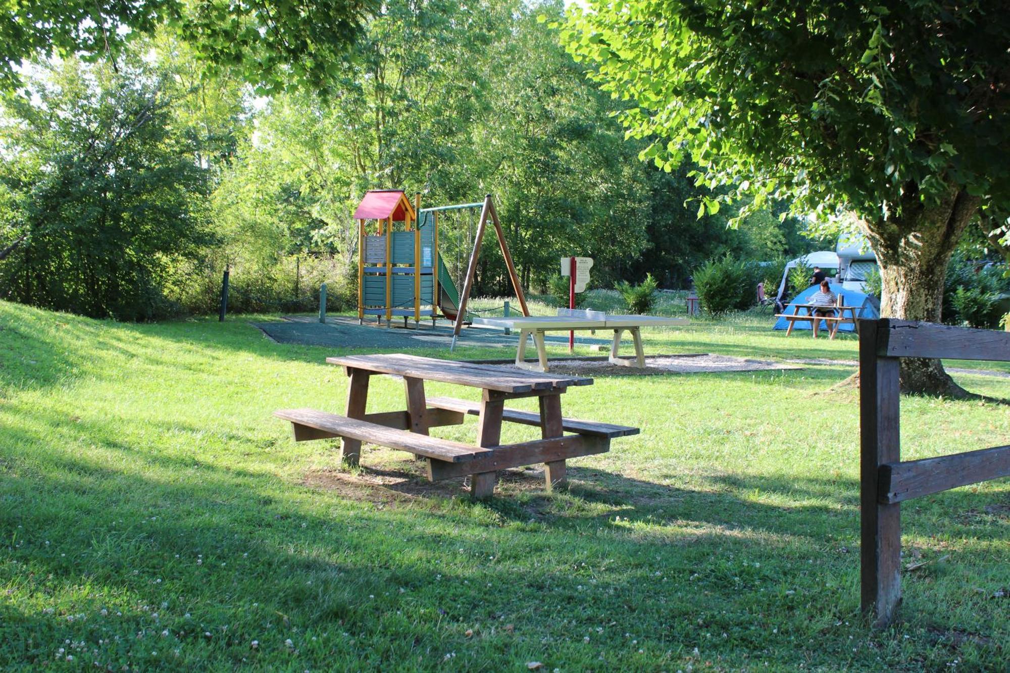 Camping Les Acacias Altkirch Eksteriør billede